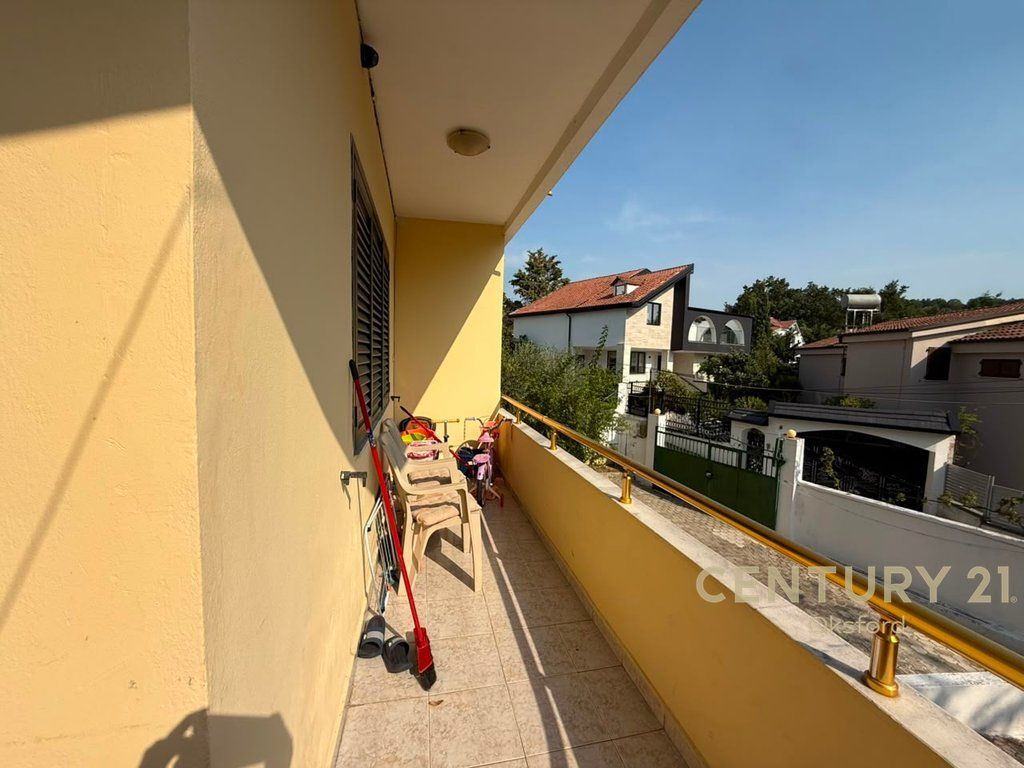 Affittasi appartamento 1+1+posto auto presso Vilat Gjermane!
