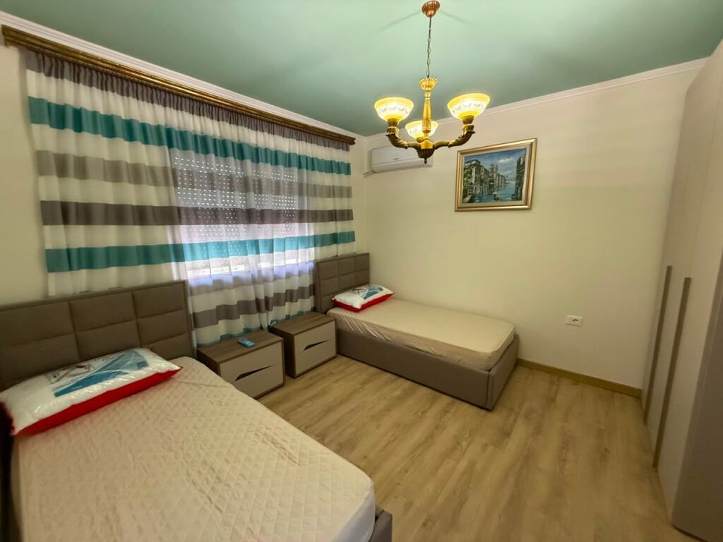 Affittasi Appartamento 2+1 a Ali Demi Scuola 1 Maggio