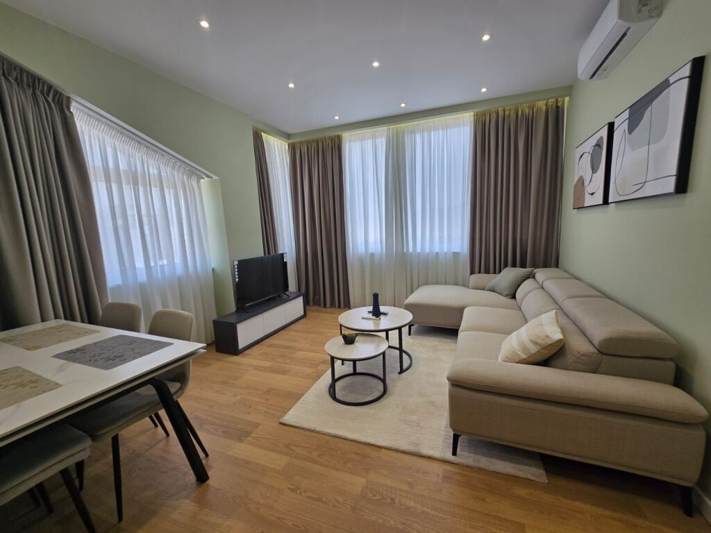🏡 Vendesi in vendita 2+1 – Via Myslym Shyri