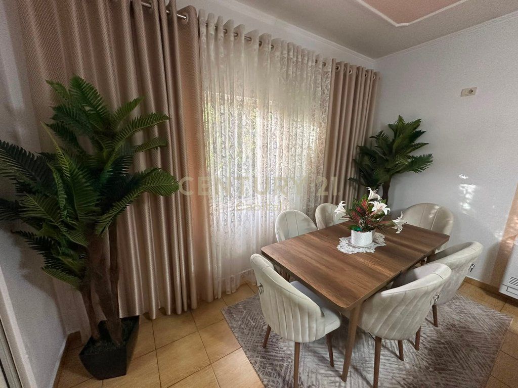 Apartment with yard for rent in Ali Demi!
