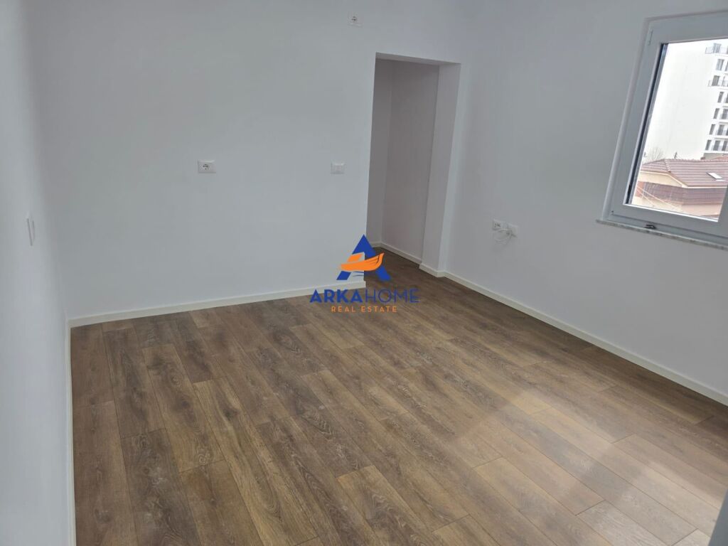 VENDESI APPARTAMENTO 1+1 "RRUGA DERVISH HEKALI" 120.000 EURO