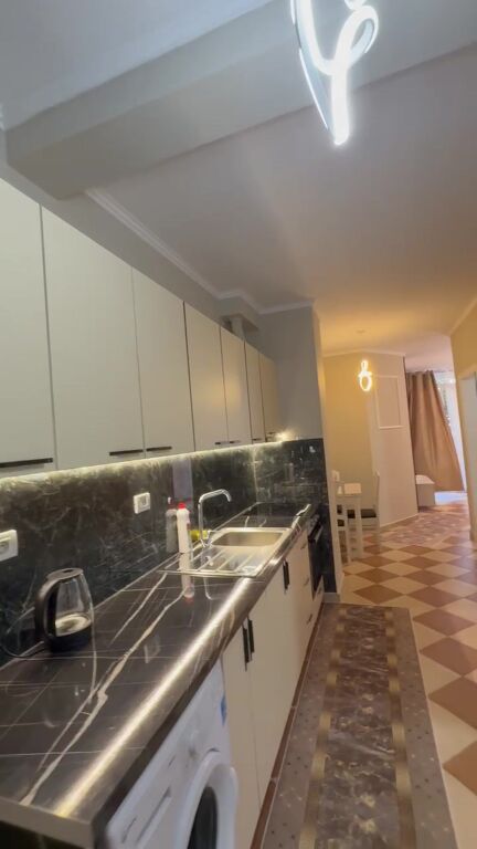 Affitto | Apartament 1 + 1 | Vila L | 420 €/mese