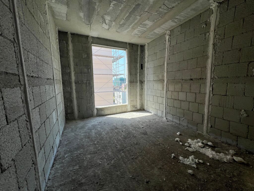 Shitet apartament 2+1+2 Apollo Residence Paskuqan