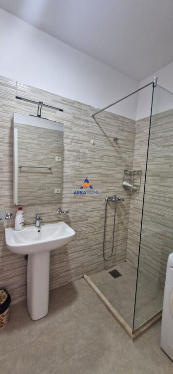 APPARTAMENTO 1+1+BALCONE IN AFFITTO "RRUGA E DIBRES" 50.000 LEKE