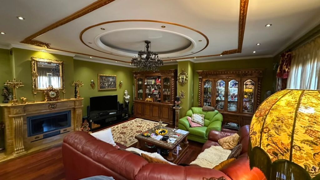 Apartament 3+1 me qira ne Qender