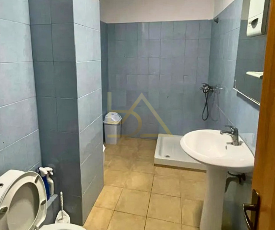 Apartament 2+1 për Shitje – Kompleksi Fratari, Astir, Tiranë