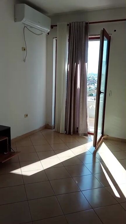 Affitto | Apartament 2 + 1 | Kamez | 400 €/mese