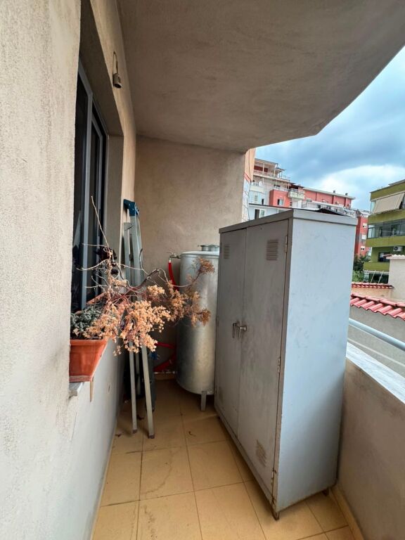 Appartamento 2+1 in affitto Kodra e Diellit 550 euro
