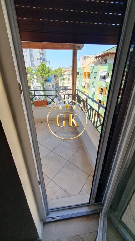 🏡 APPARTAMENTO 3+1+2 LOCALI CON VERANDA IN VENDITA – Kavaja Rock | VICINO ALL'HOTEL RUMAR
