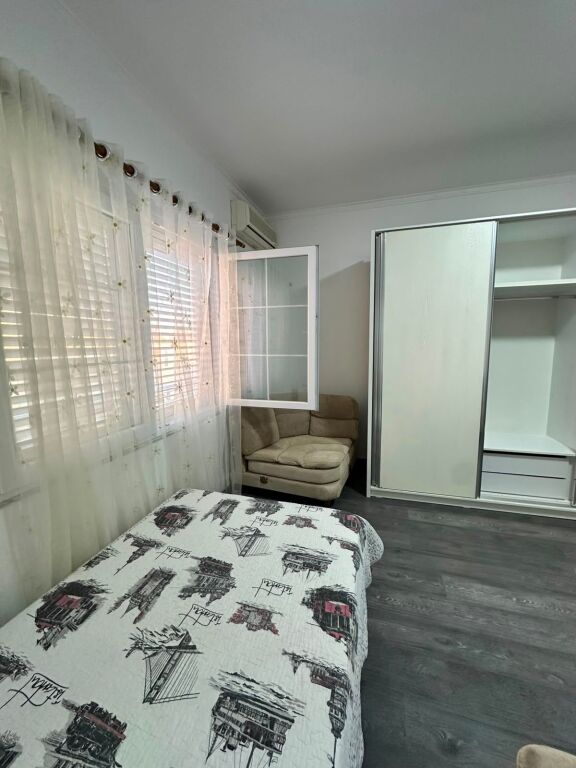 Villa in Affitto 2+1+Veranda+Posto Auto presso Siri Kodra
