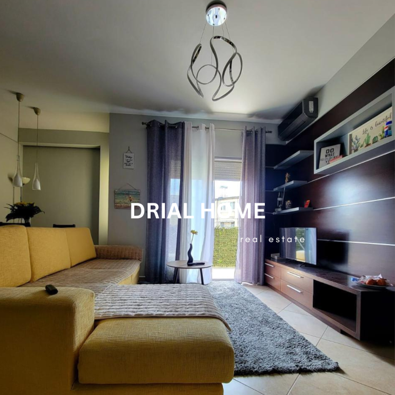 Apartament me qera 1+1