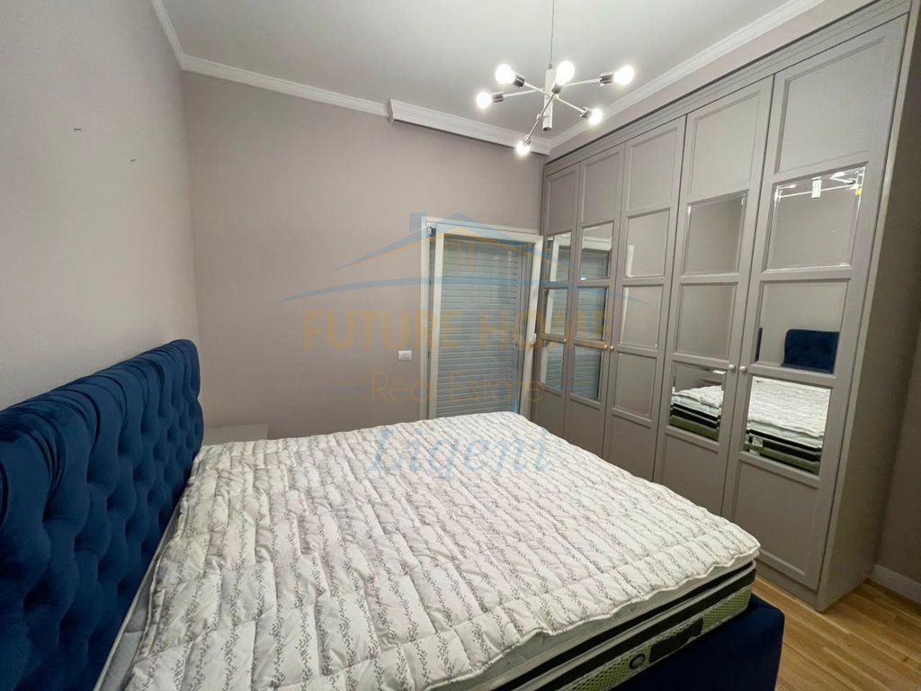 Qera, Apartament 1+1, Kopshti Botanik, Tiranë.