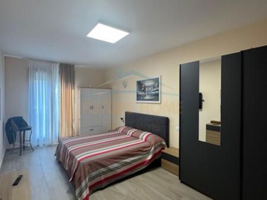 Affitto, Appartamento 2+1+2, Via Congresso di Manastir