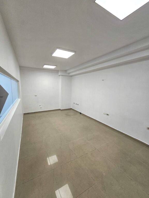 Office For Rent at Selvia (ID BZ2898) Tirana