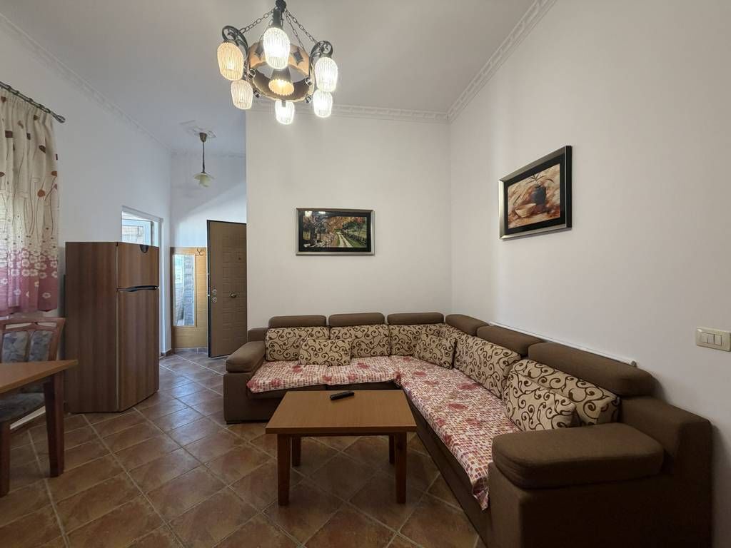 Affitto, Appartamento 1+1, Blocco Ambasciate, Tirana