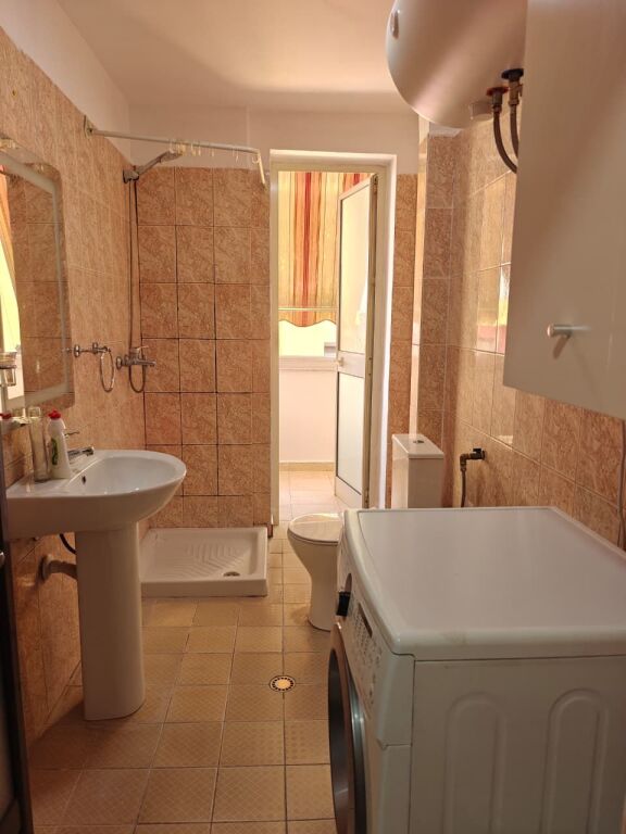 SHITET,APARTAMENT 2+1(I KONVERTUAR),PORCELAN,TIRANA ID: 530581001-93