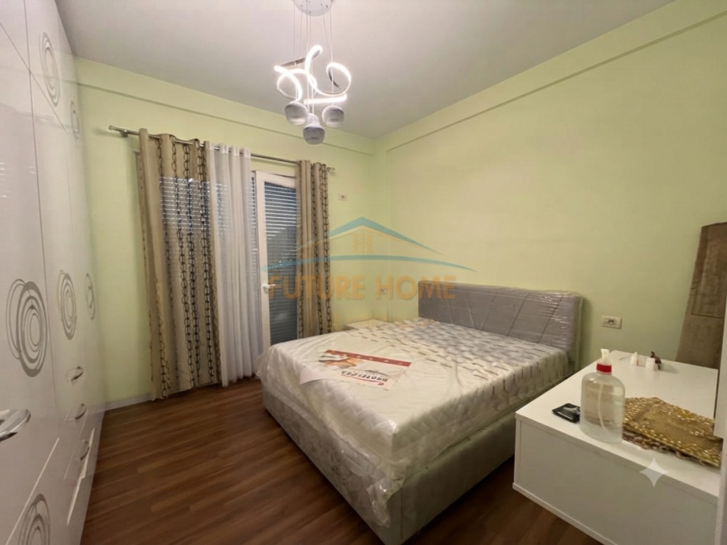 Rent, Apartment 2+1+ Parking Spot, Institute Bridge