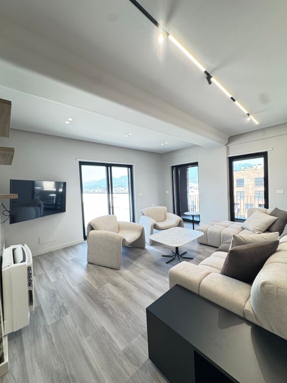 In affitto | Residenza Premium – Kodra e Diellit 2 3+1+2