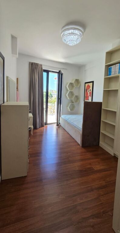 Apartament 2+1 me qira Rruga e Elbasanit ID2454