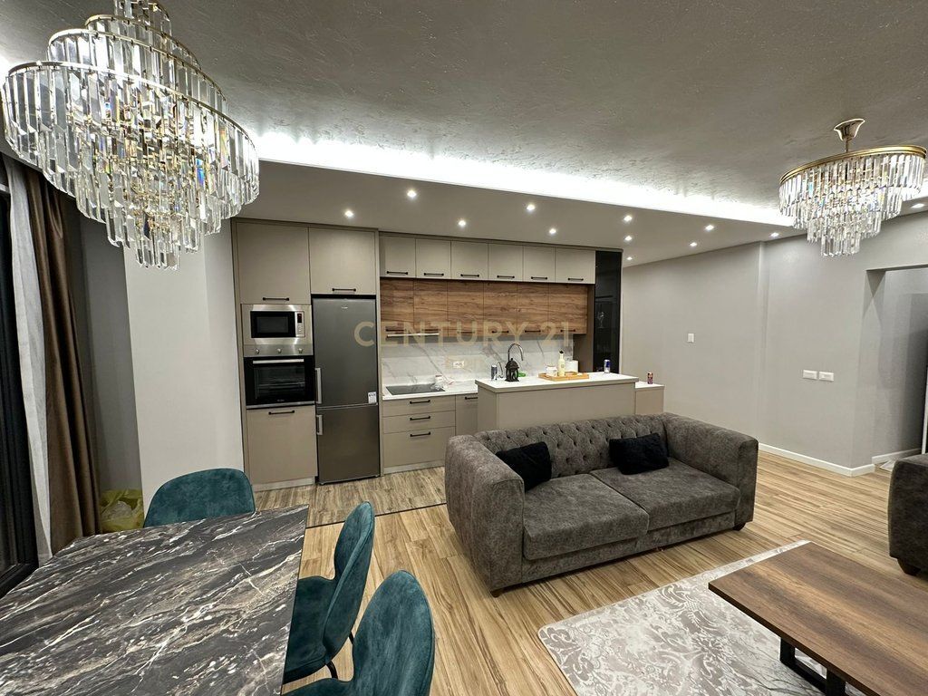 SHESIM APARTAMENT 2+1+2 NE VOLLGA TEK 27KATESHI !