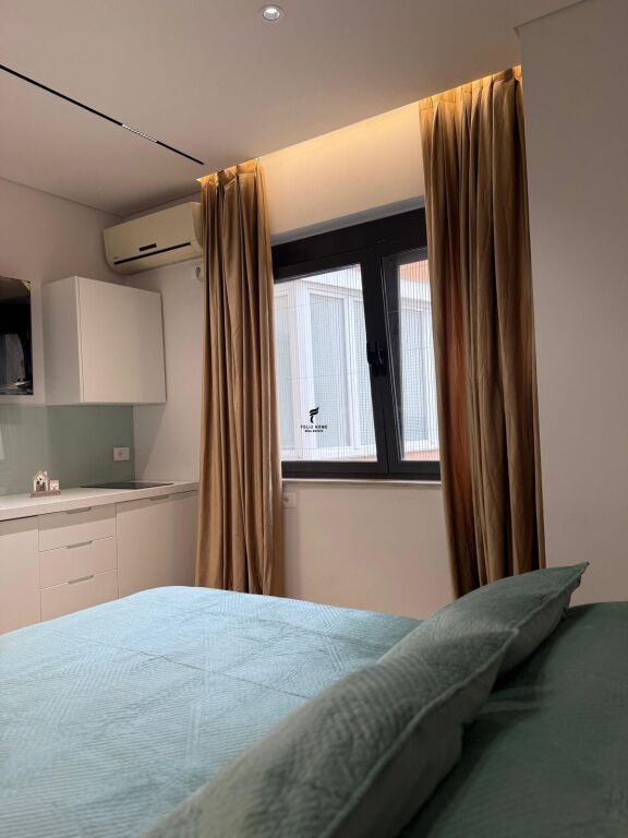 2 GARSONIERE ME QERA 80 M2 9 KATESHET 130.000 Leke FH-84495