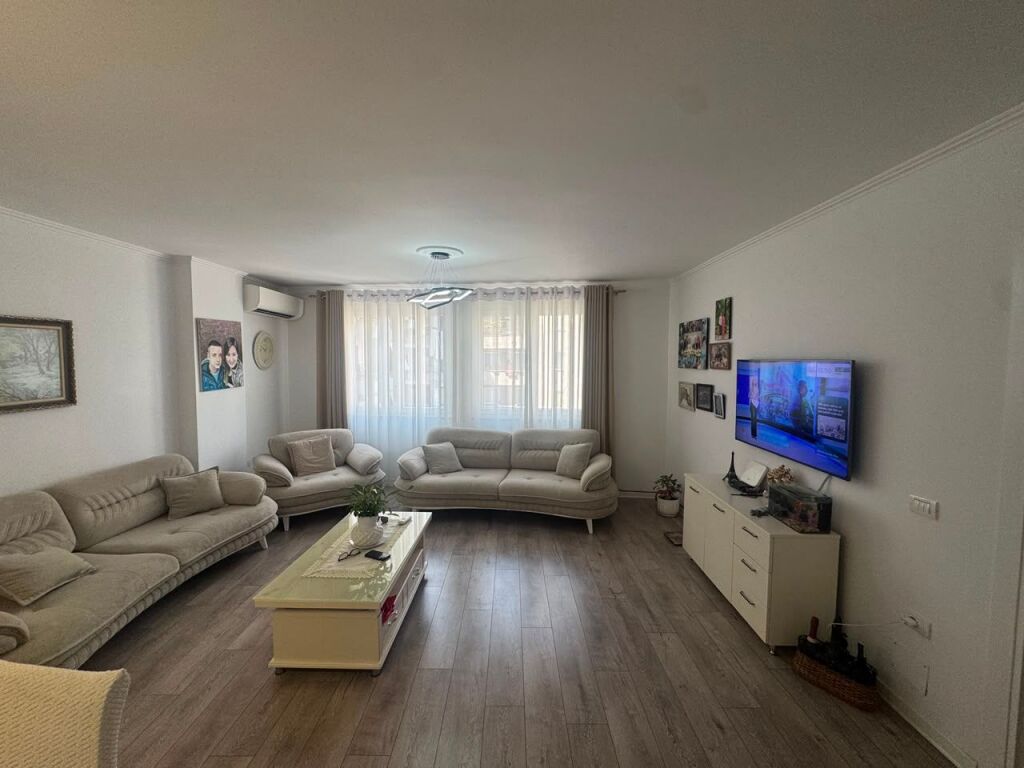 🏡 Apartment 2+1 for Sale – Misto Mame 📍 Near Cabej Palaces