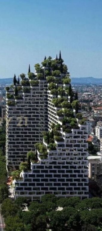 Shitet apartament 2+1+2