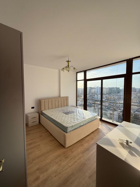 🔑QIRA - Apartament 2+1+2 tek Rr.Kavajës | GLOBE