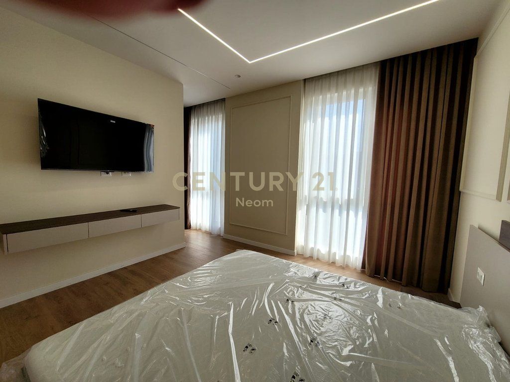 Villa di lusso in affitto a Green Valley – Privacy, spazio e comfort in una delle zone più richieste di Tirana.