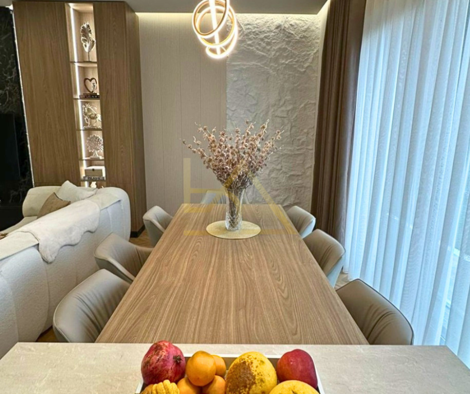 Villa Residenziale in Affitto – Vile Roses, Farkë, Tirana