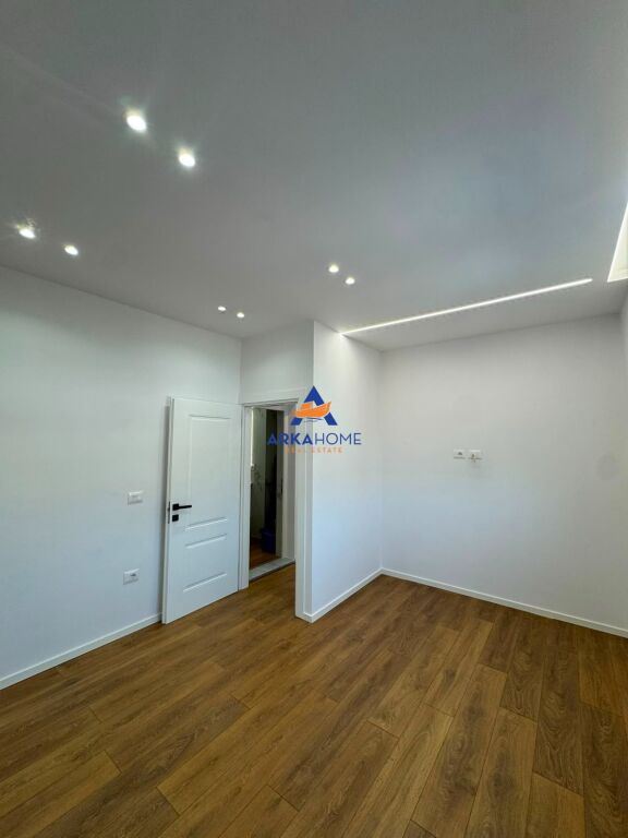 SHITET APARTAMENT 2+1 "RRUGA SUL BEGA" 168.000 EURO