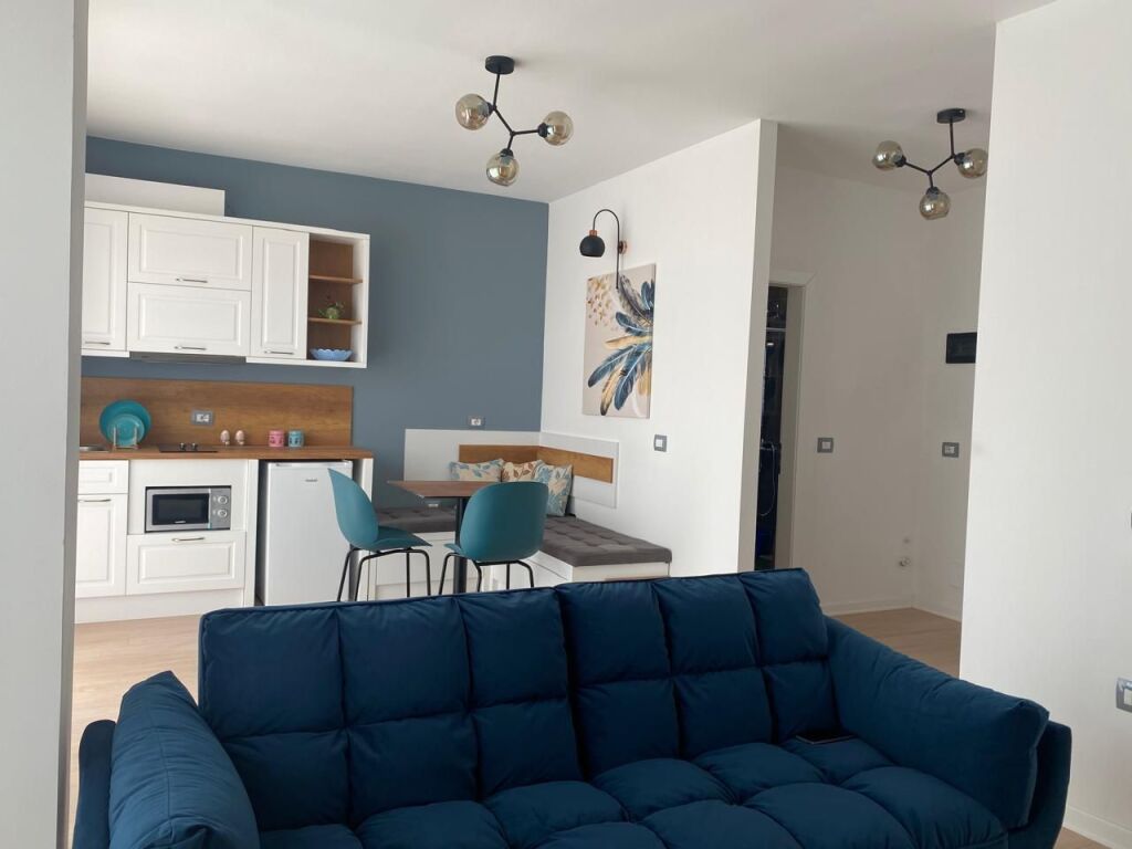 Qera, Apartament 1+1, Komuna e Parisit