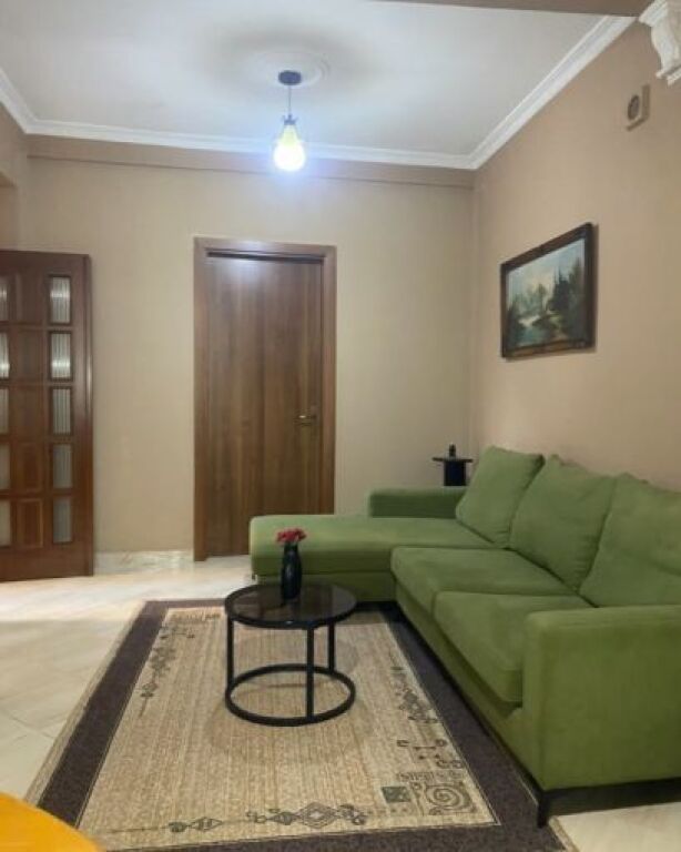 Jepet apartament 1+1 me qira tek Rruga e Dibres , Rruga Jorgji Jorgoni , Selvia , Gjimnazi Partizani , Rruga Bardhyl .