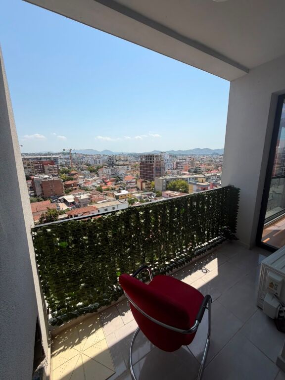 In Affitto - 3 Ambienti Lavoro 2wc &amp; 1Balcone || 8° Piano || (📍Porcelan - Complesso ASL, Edificio 1), con vista fantastica || 105 m² Prezzo: 55.000 Leke/Mese