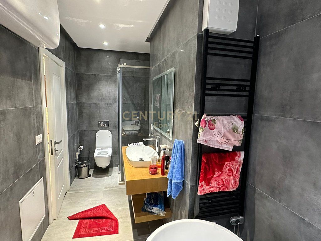 SHESIM APARTAMENT 2+1+2 NE VOLLGA TEK 27KATESHI !