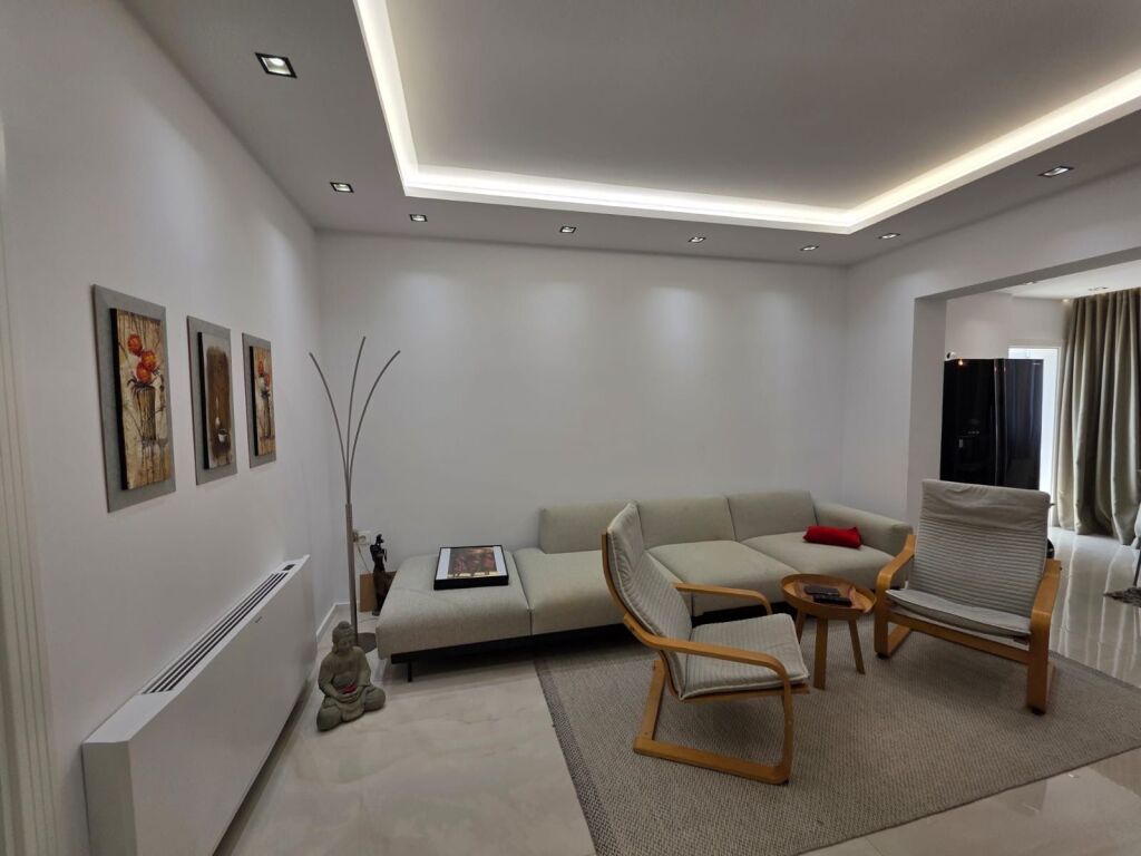 Affitto, Appartamento 2+1 Centro, Tirana