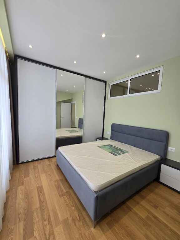 🏡 Vendesi in vendita 2+1 – Via Myslym Shyri