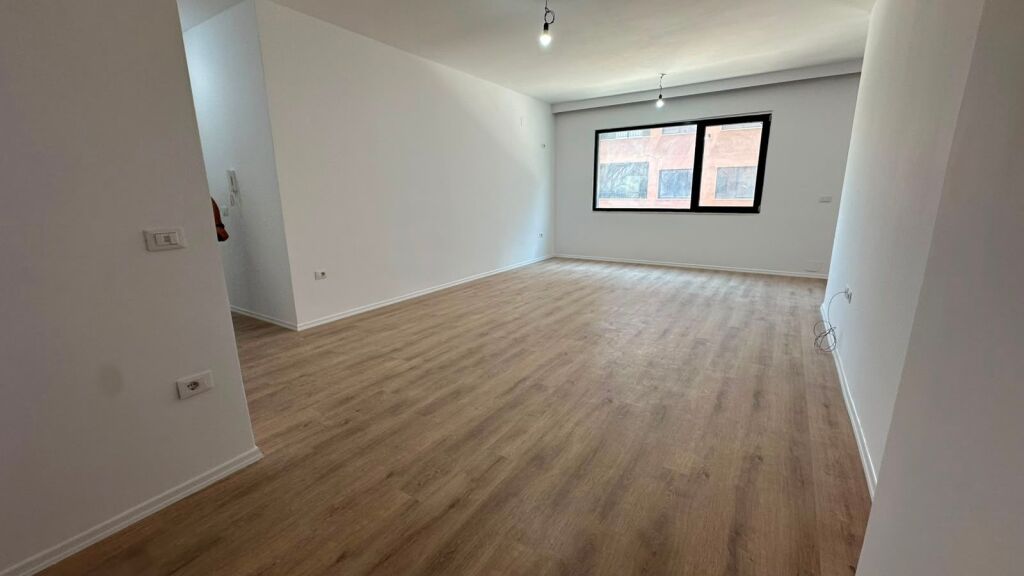 ✨ Apartament 2+1 për shitje | Rruga e Elbasanit – Kompleksi Xheluks ✨