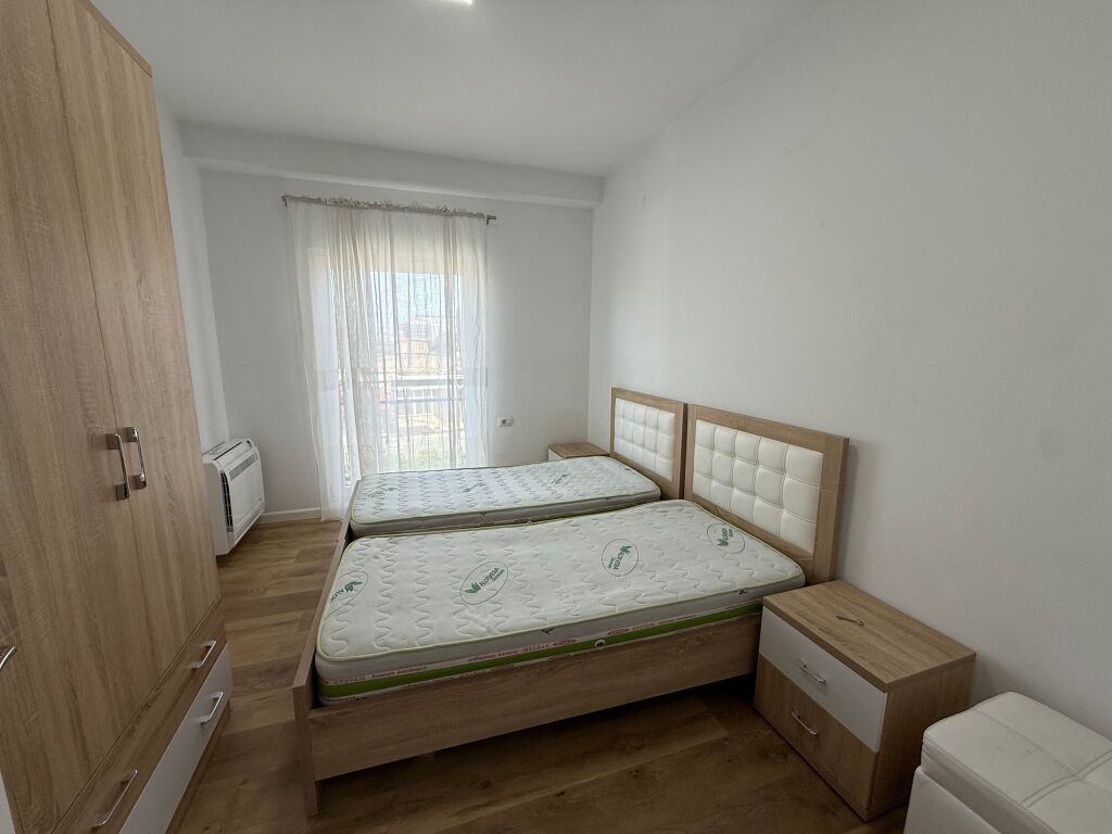 Hipoteka, Apartament 2+1+2 per Qira