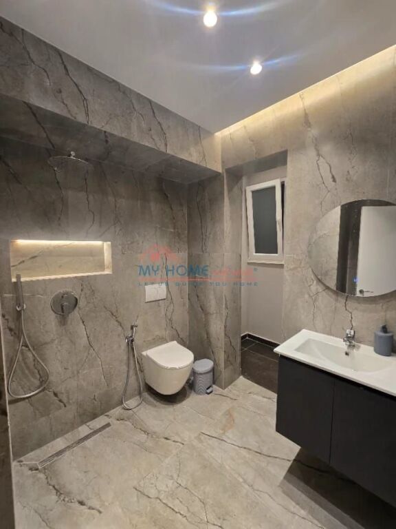 Monolocali in affitto in via Bardhyl a Tirana