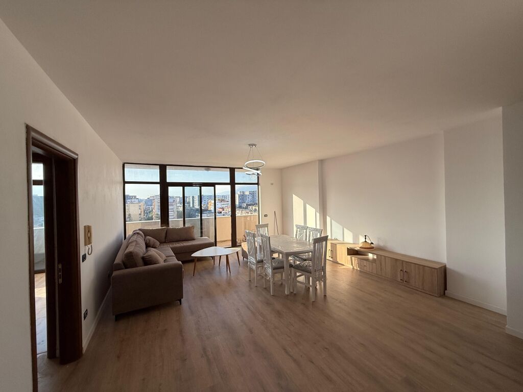 🔑QIRA - Apartament 2+1+2 tek Rr.Kavajës | GLOBE