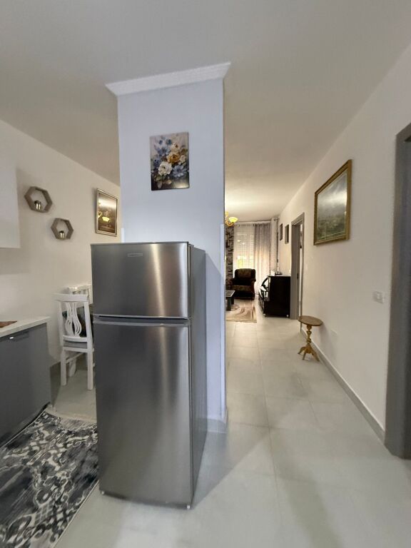 Rent | Apartament 2 + 1+2| Rruga 5 Maji | 550 €/month