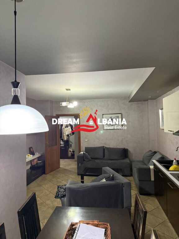 Appartamento 2+1 in affitto, via Kavajes, vicino a Piazza 21 (ID 5221006)