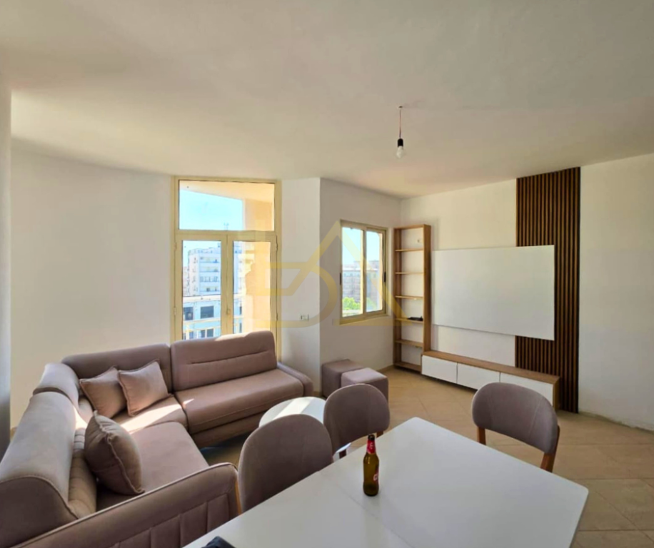 Appartamento 2+1+2 in Affitto Annuale – Spiaggia, Durrës