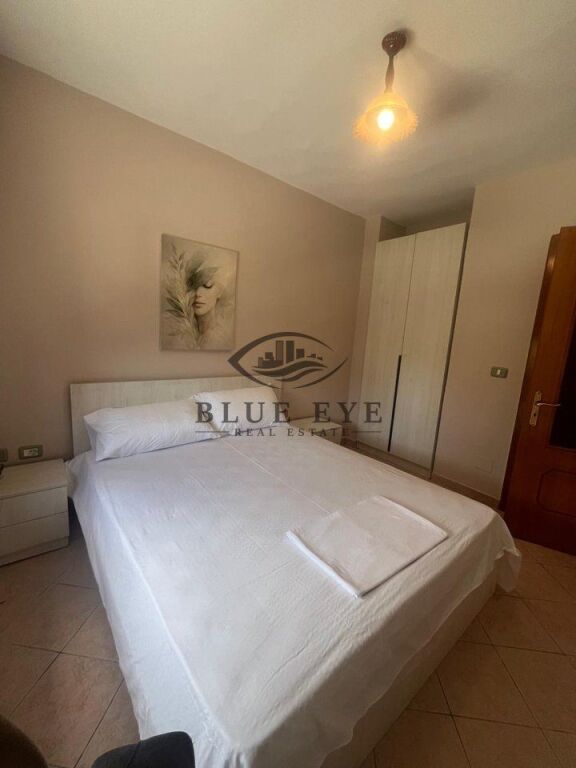 Jepet me qira apartament 1+1 në qendër të Durrësit – Pranë Muzeut të Dëshmorëve
