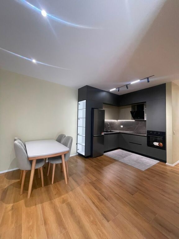 Apartment 1+1 for sale in Center, Tirana