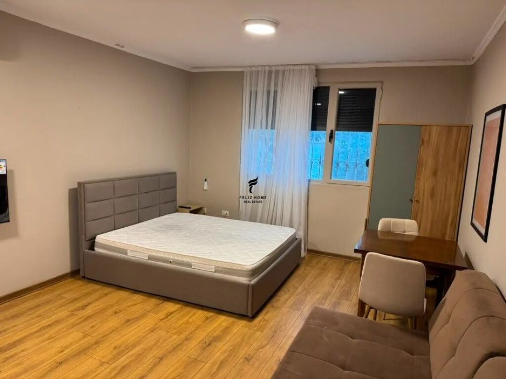 GARSONIERE ME QERA 35 M2 STADIUMI DINAMO 40.000 LEKE FH-84450