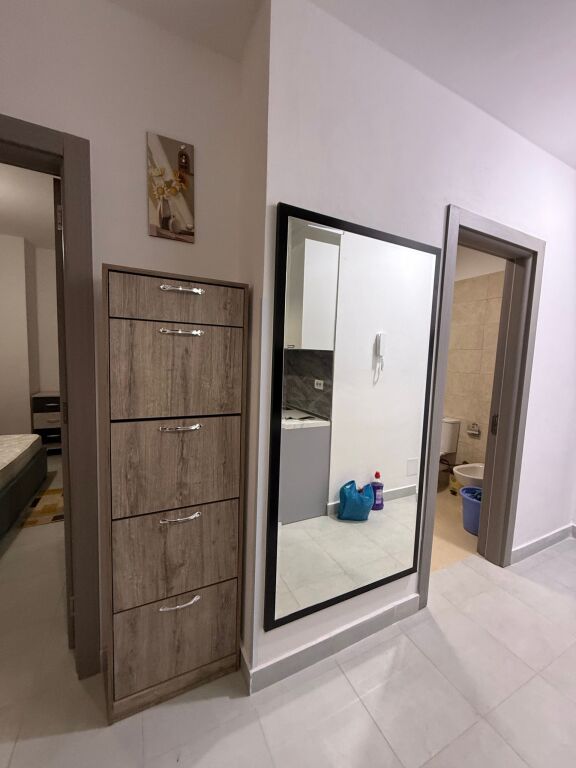Rent | Apartament 2 + 1+2| Rruga 5 Maji | 550 €/month