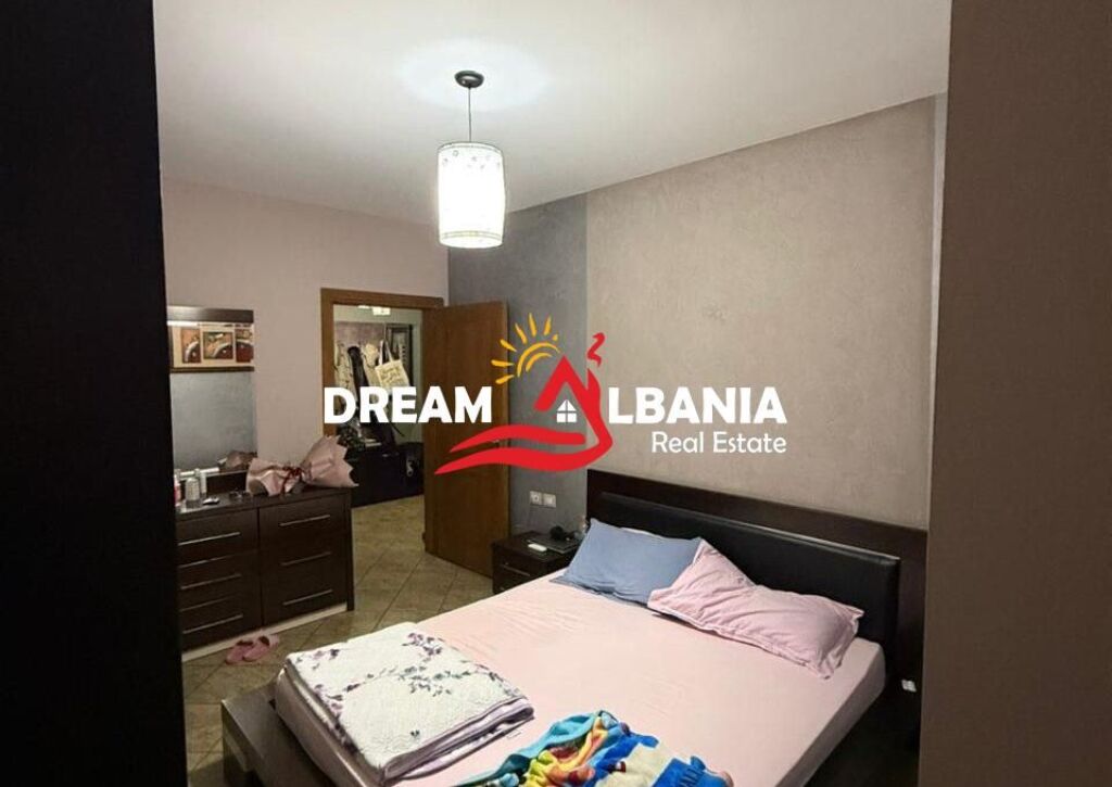 Apartament 2+1 me Qera Rruga e Kavajes, prane Square 21 (ID 5221006)