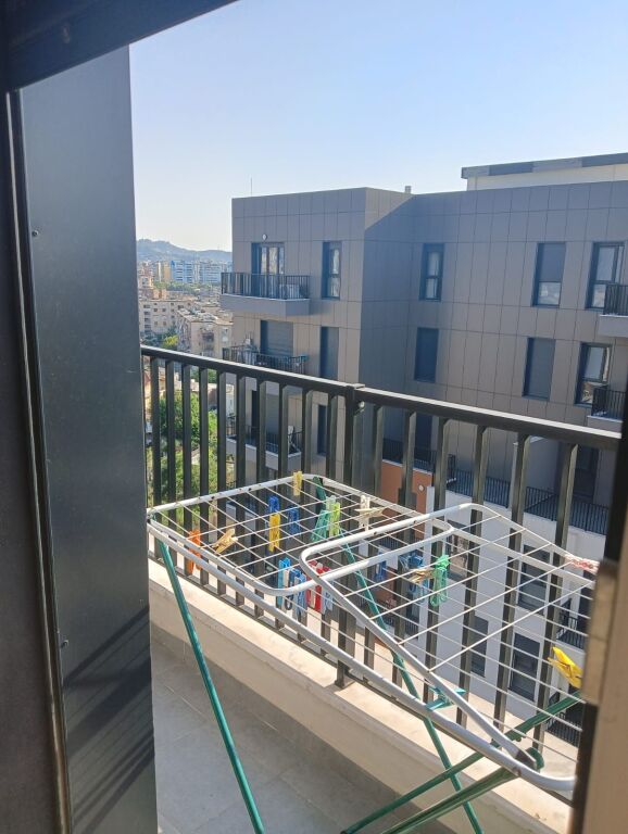 Appartamento 1+1 in affitto – Don Bosko  📍 Situato in una nuova residenza nella zona di Don Bosko. 🏢 9° piano, con ascensore Prezzo 500 euro